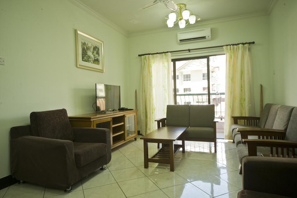 Nana Marina Court Appartement Kota Kinabalu Buitenkant foto