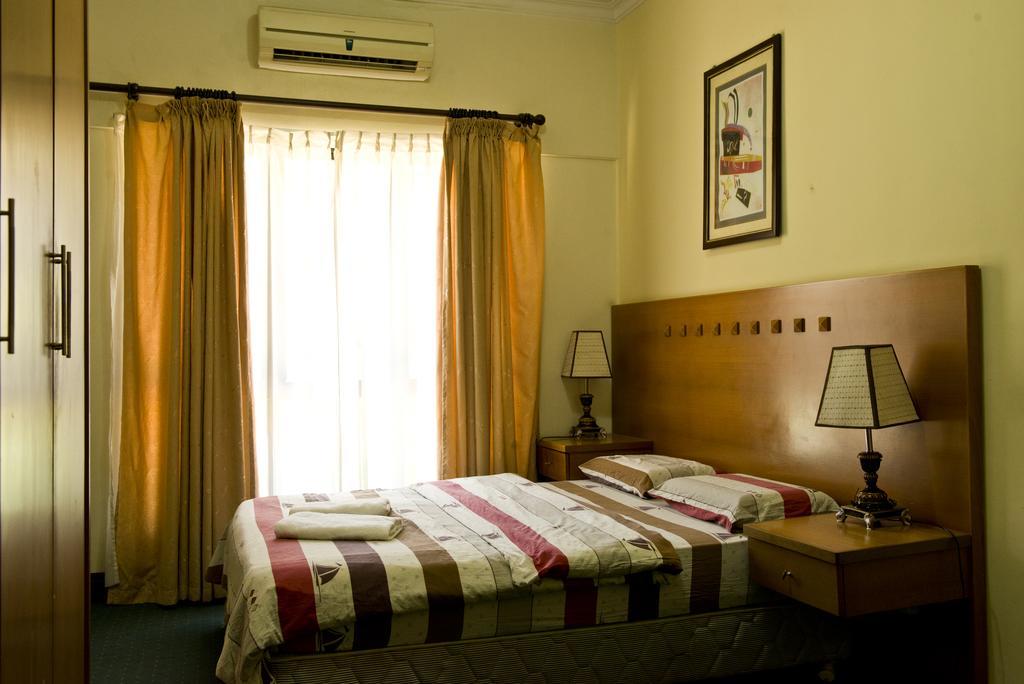 Nana Marina Court Appartement Kota Kinabalu Buitenkant foto