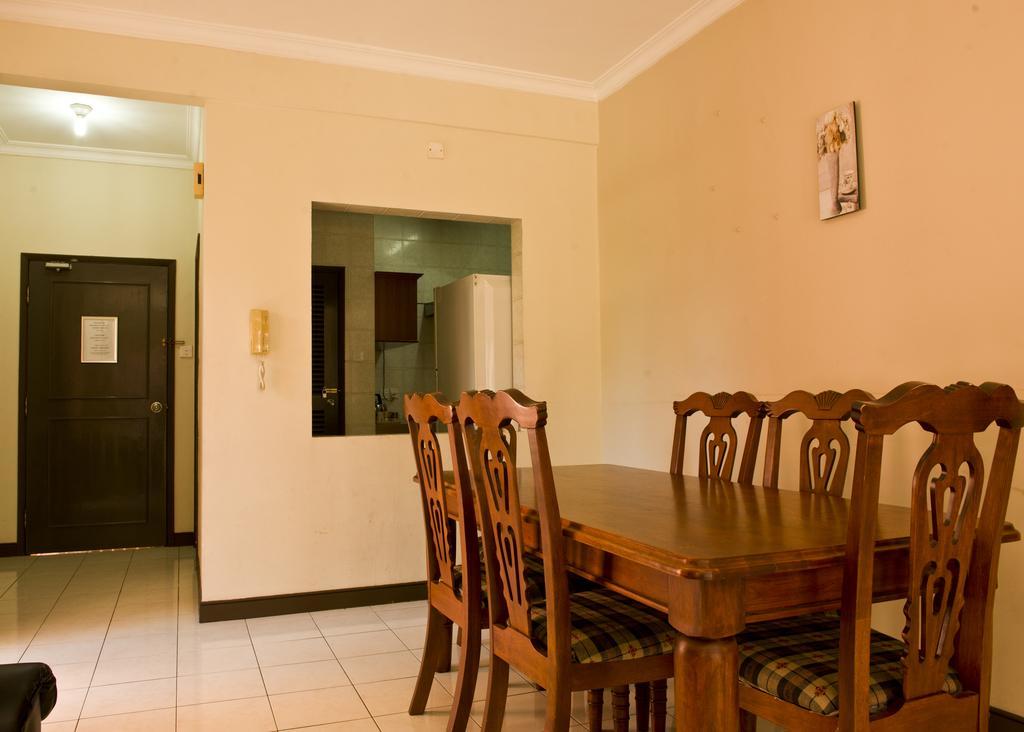 Nana Marina Court Appartement Kota Kinabalu Buitenkant foto