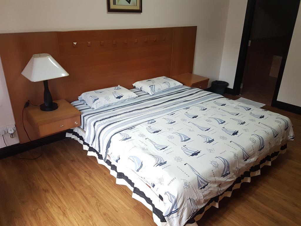Nana Marina Court Appartement Kota Kinabalu Buitenkant foto